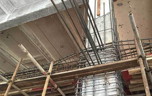 加固施工現(xiàn)場(chǎng)